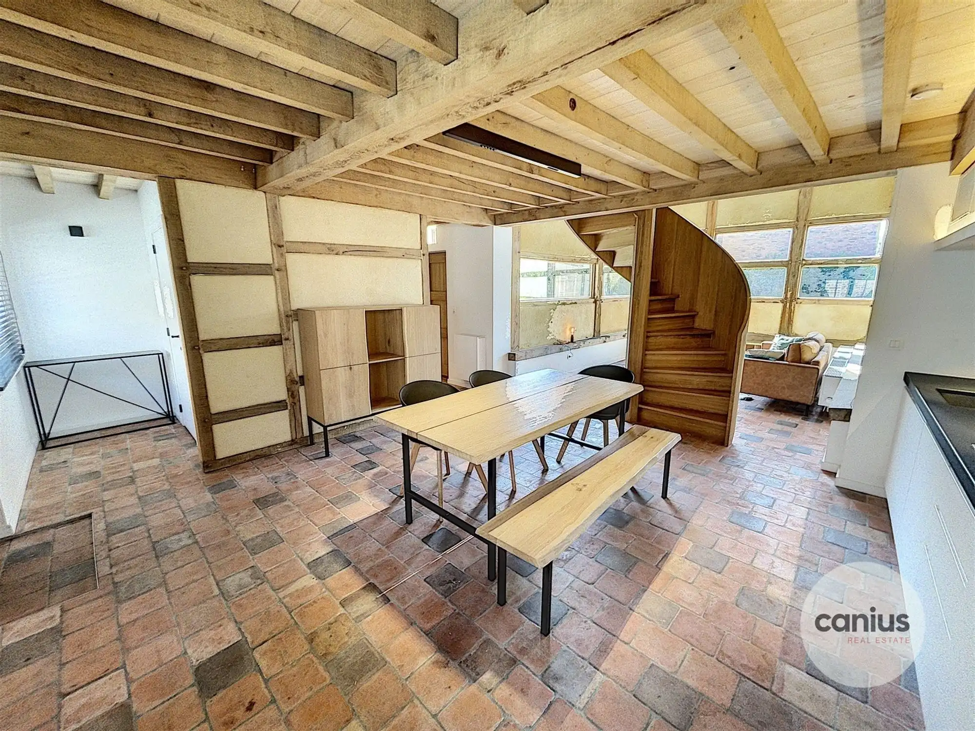 TIJDLOZE WONING IN HARTJE SINT-TRUIDEN foto 7