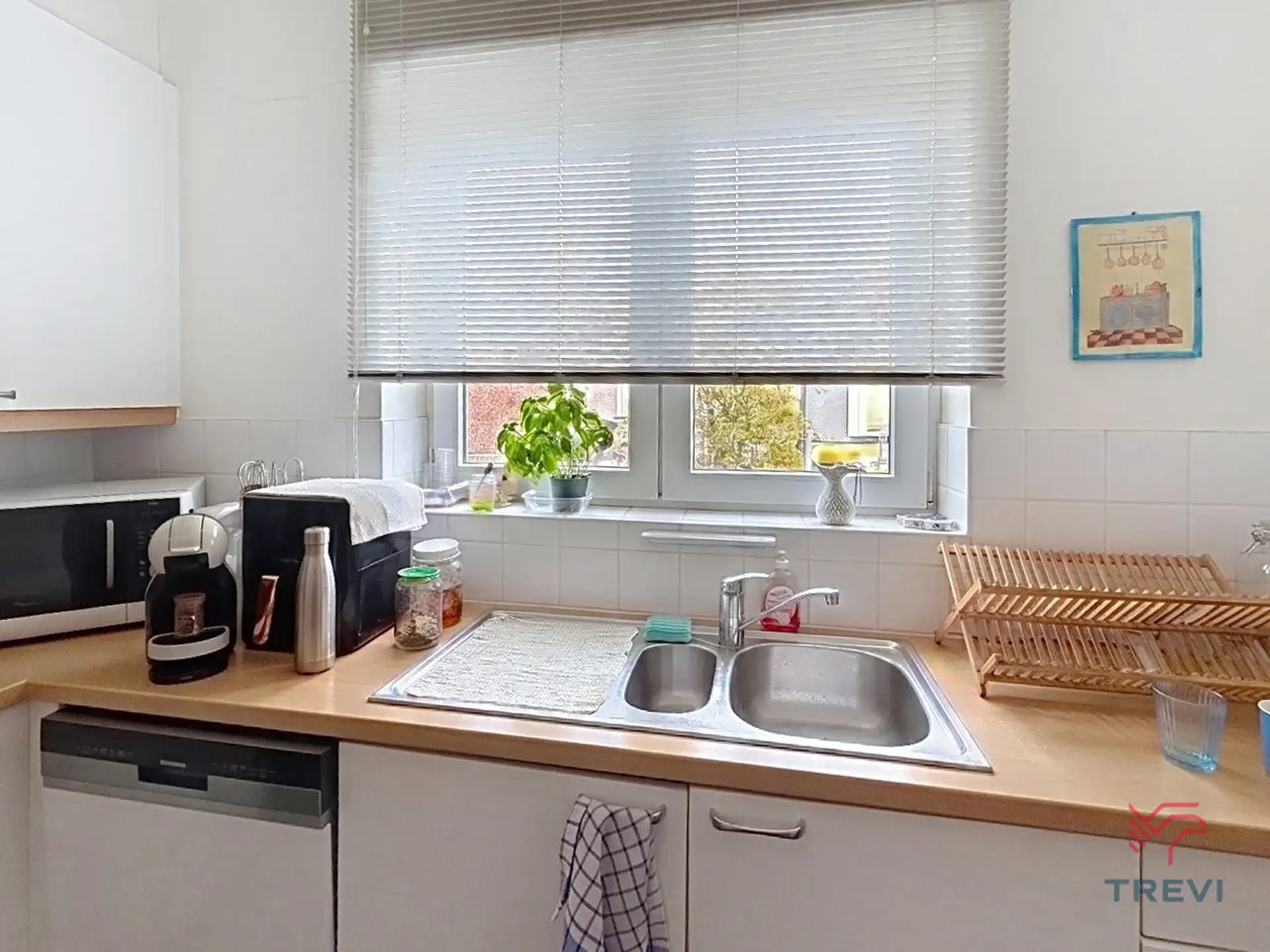 Appartement met 2 slaapkamers in een woonwijk! foto 5