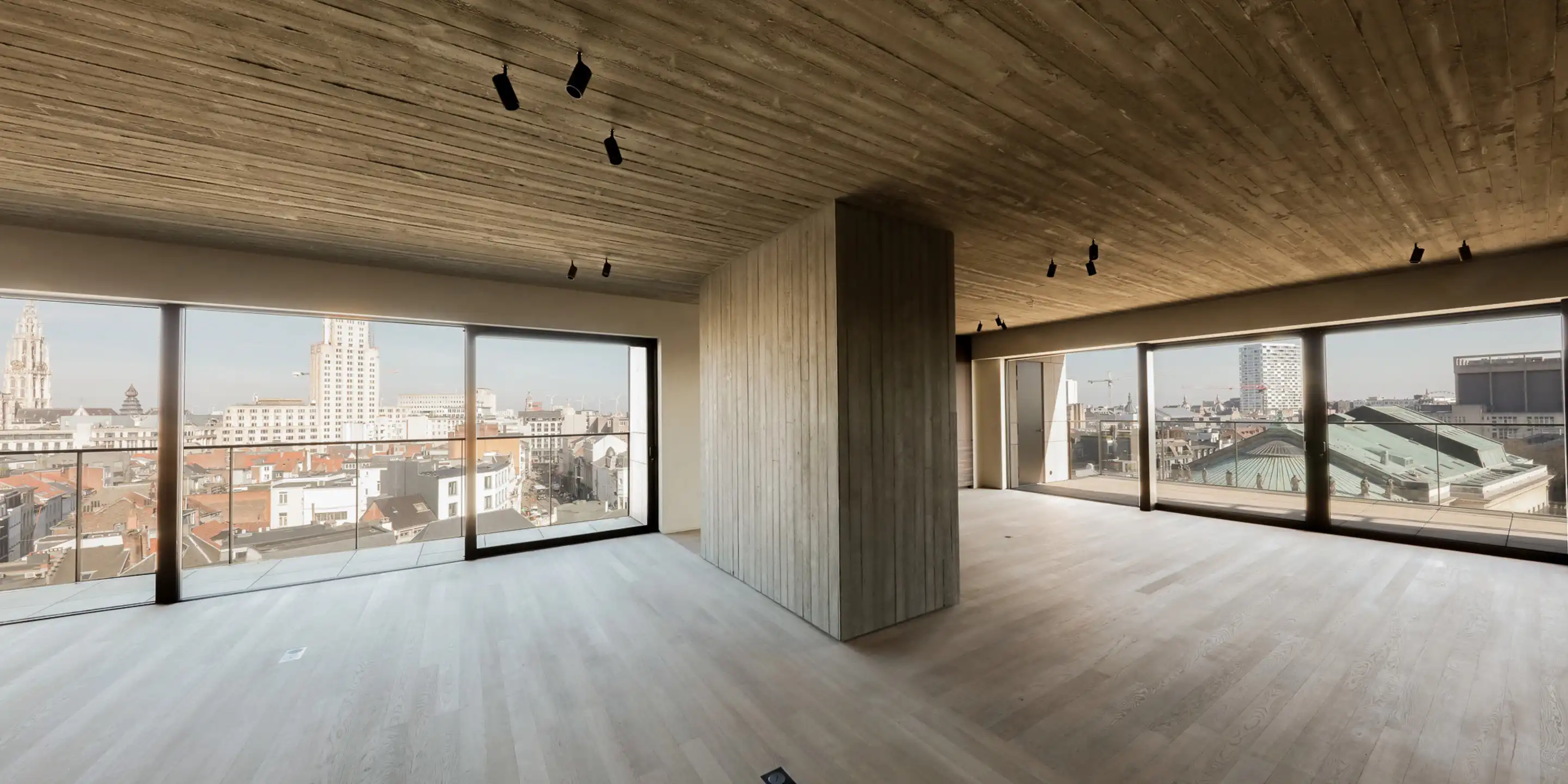 ANTWERPEN-CENTRUM - Kroonjuweel in het hart van de Stad foto 3