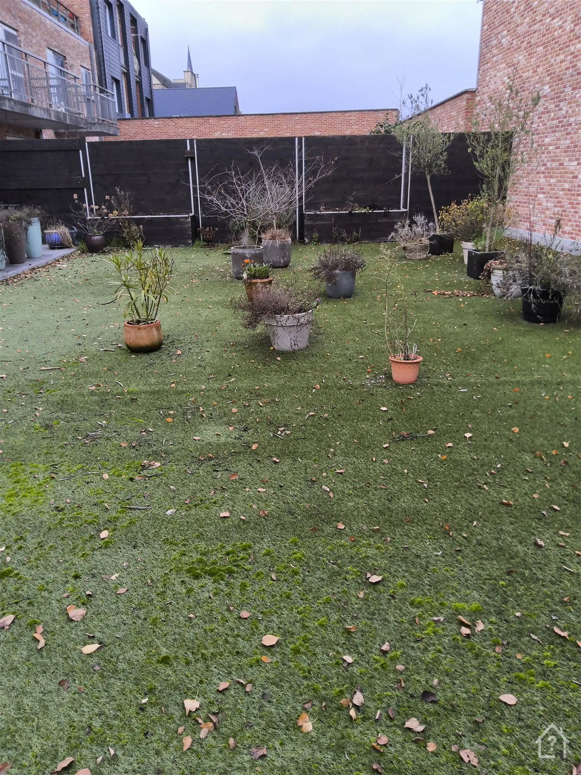 2 slaapkamer appartement met privatieve tuin en 2 parkings foto 23