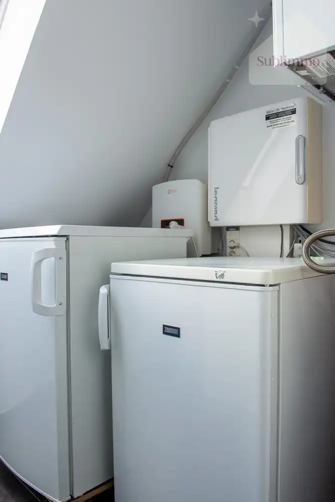 Verzorgd dakappartement met groot terras en dubbele parking foto 13