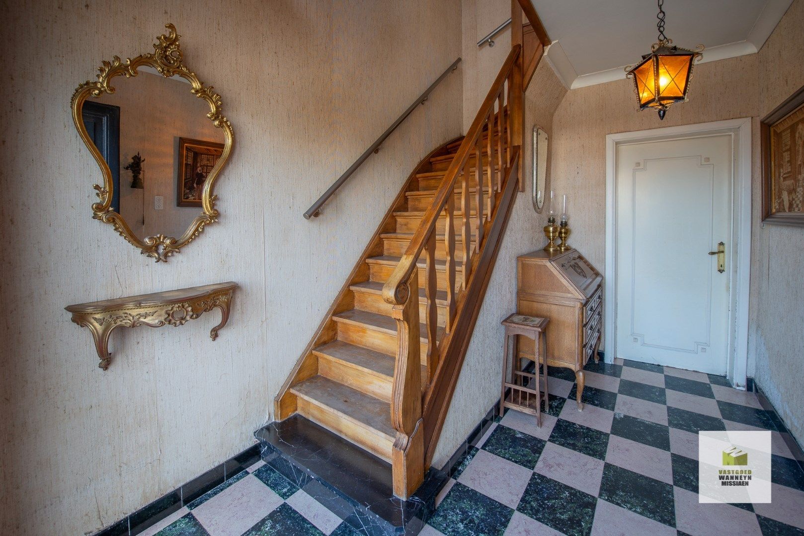 Te renoveren woning met landelijk vergezicht en bijgebouw op toplocatie te Wingene foto 3