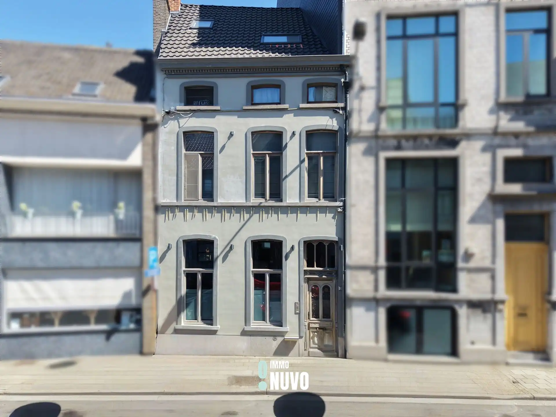 Herenhuis foto {{pictureIndex}}