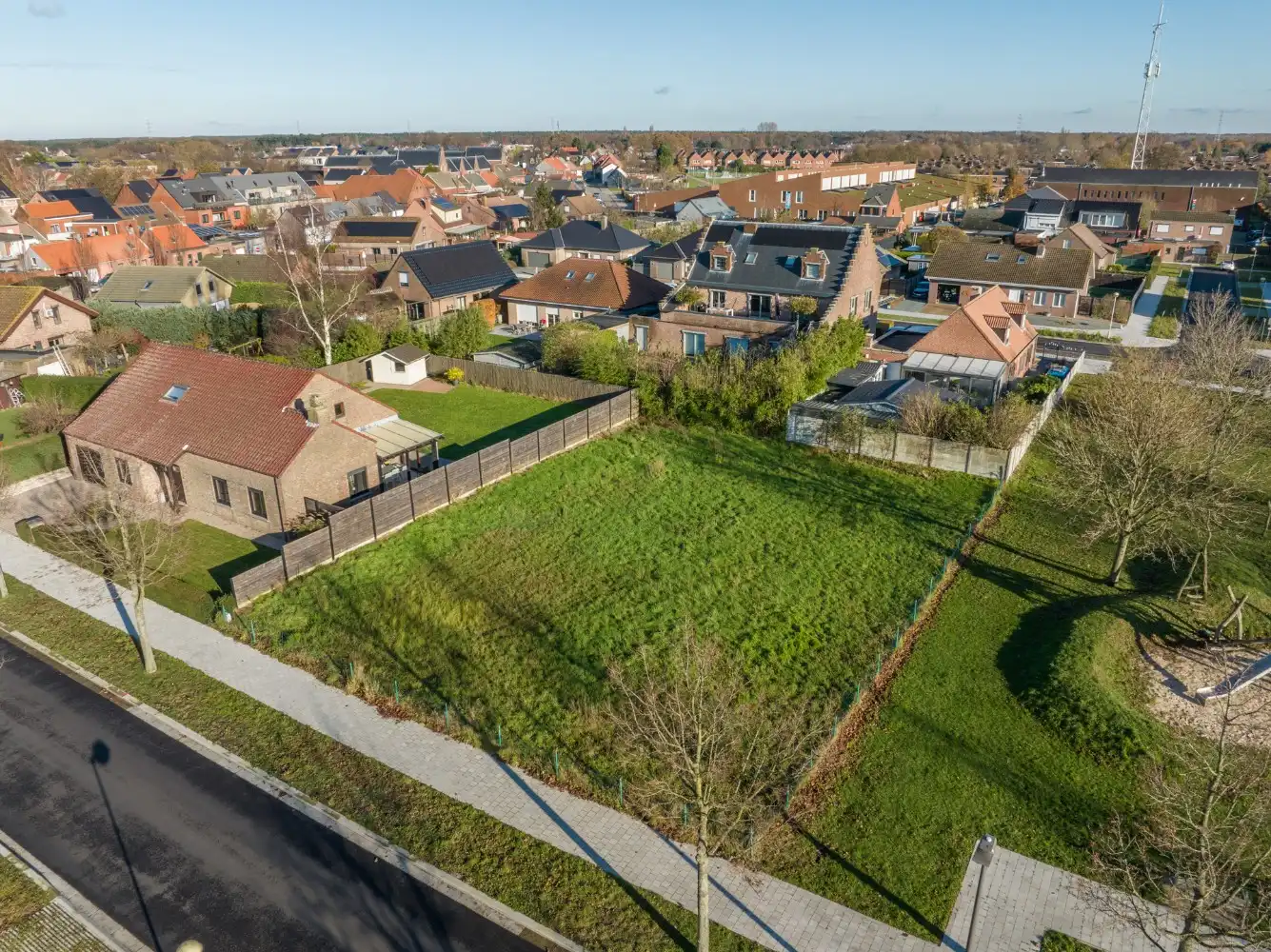 Prachtig gelegen bouwgrond van 320m² voor HOB met garage te Berendrecht foto 12