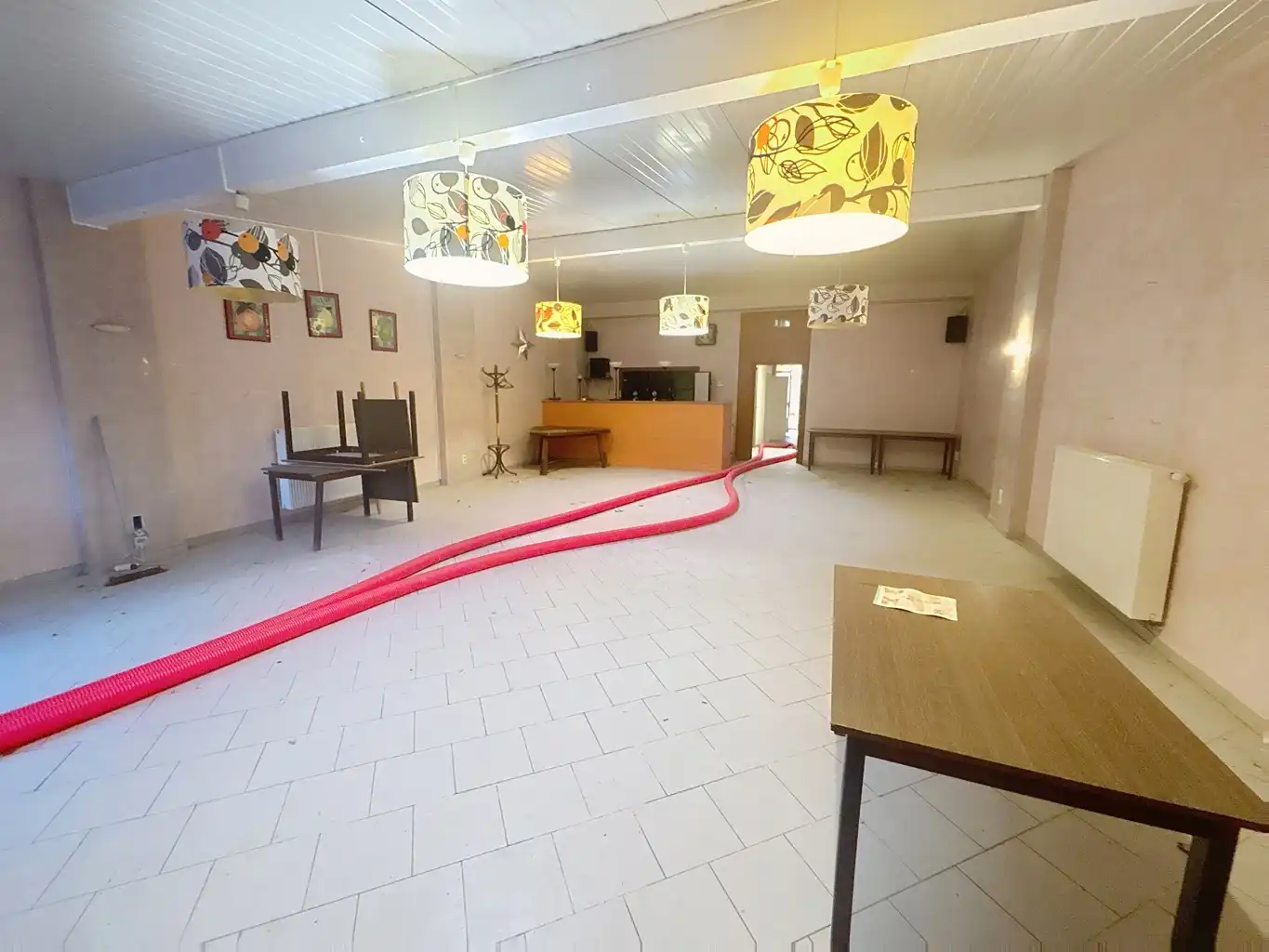 Te renoveren handelspand met appartement foto 10