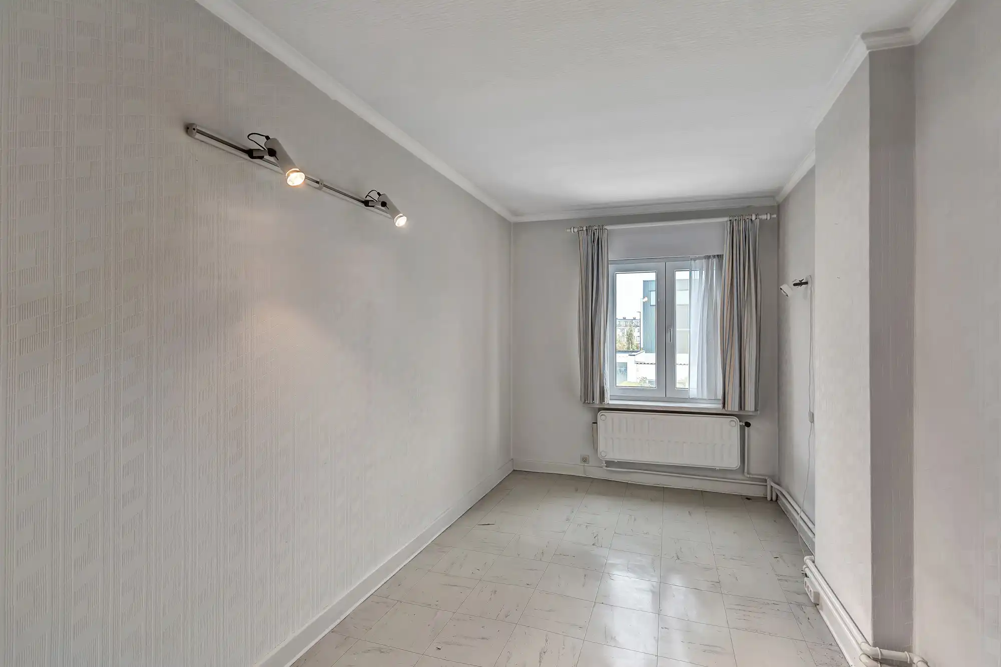 Te moderniseren woning met 3 slaapkamers en garage foto 23
