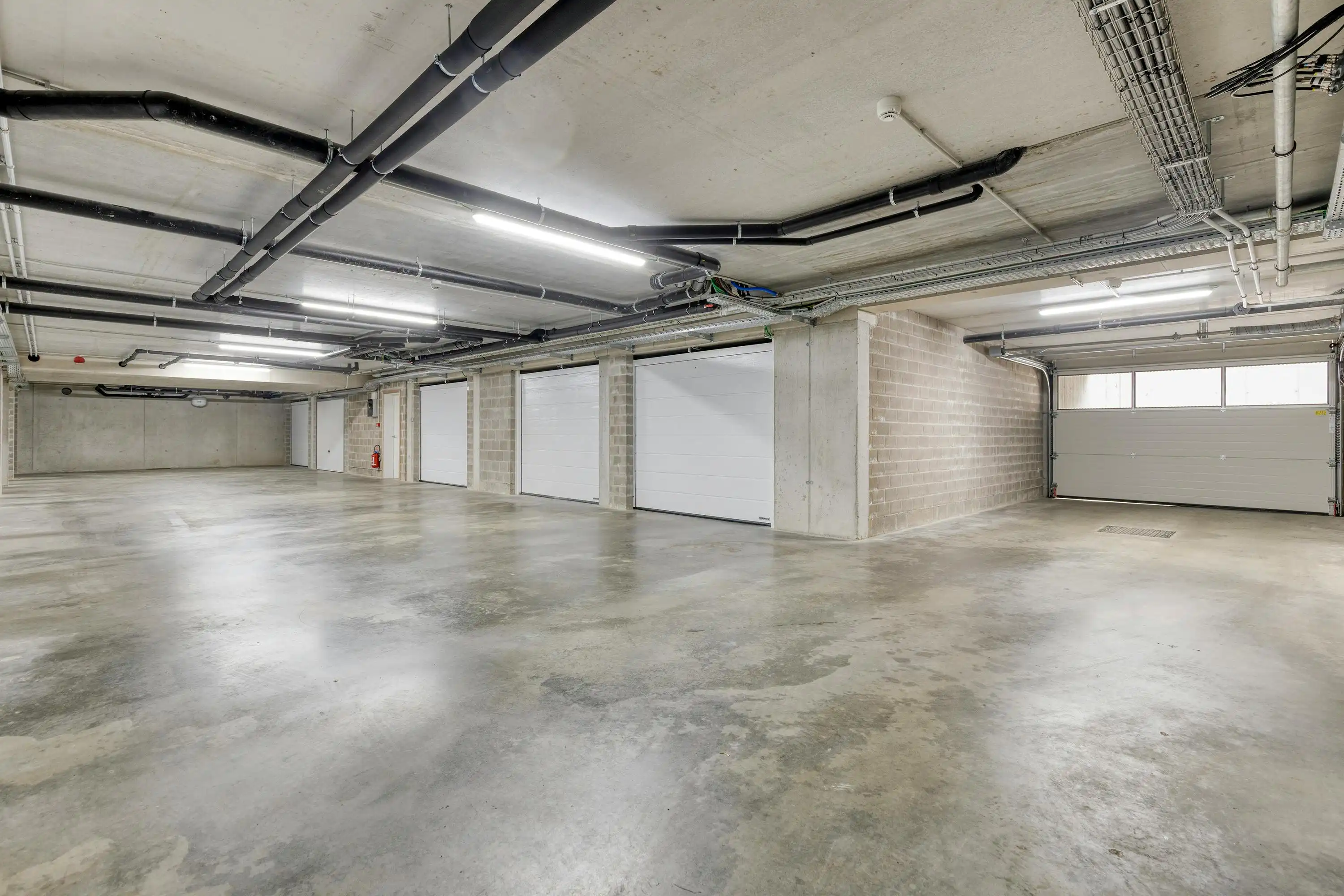 Penthouse te koop aan het water in centrum Veurne foto 24