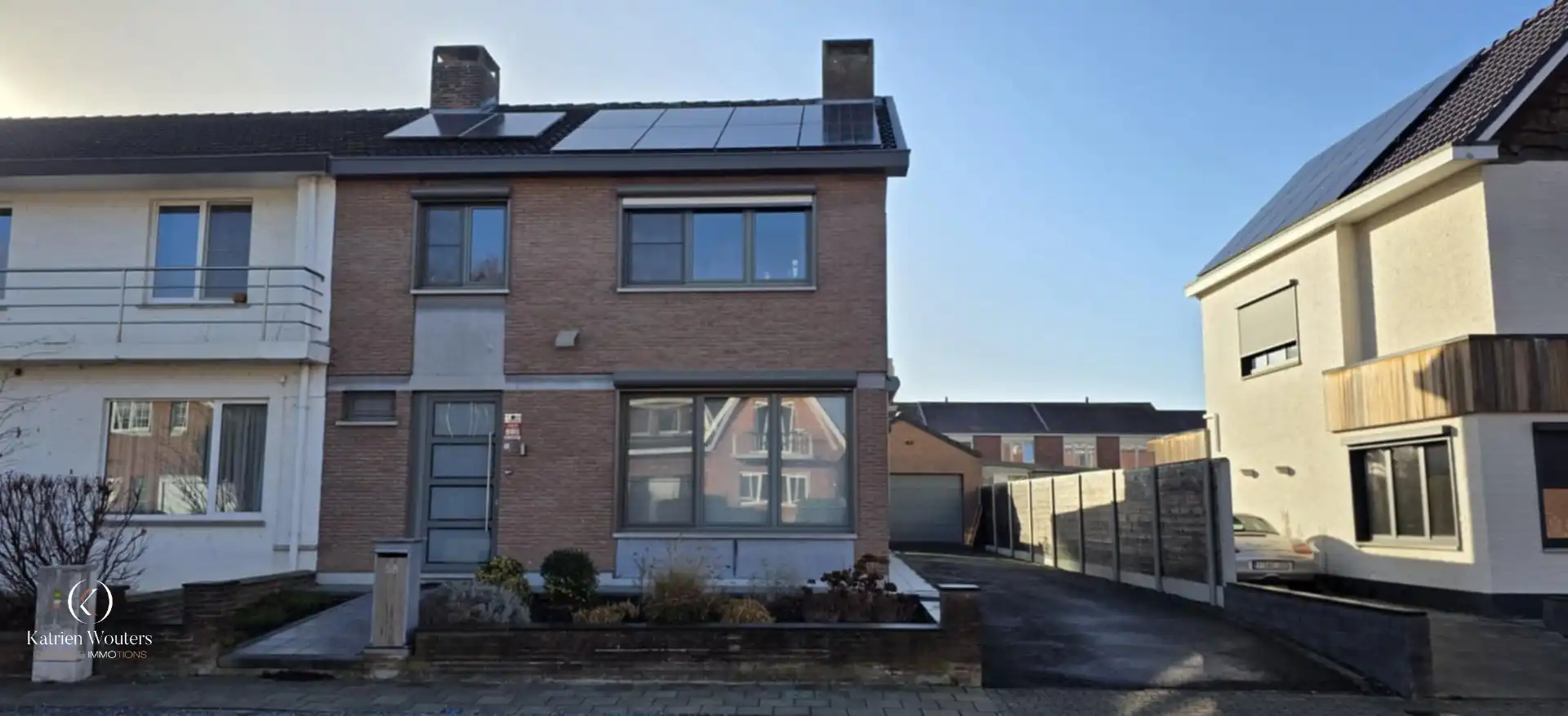 Instapklare centraal gelegen energiezuinige woning foto {{pictureIndex}}