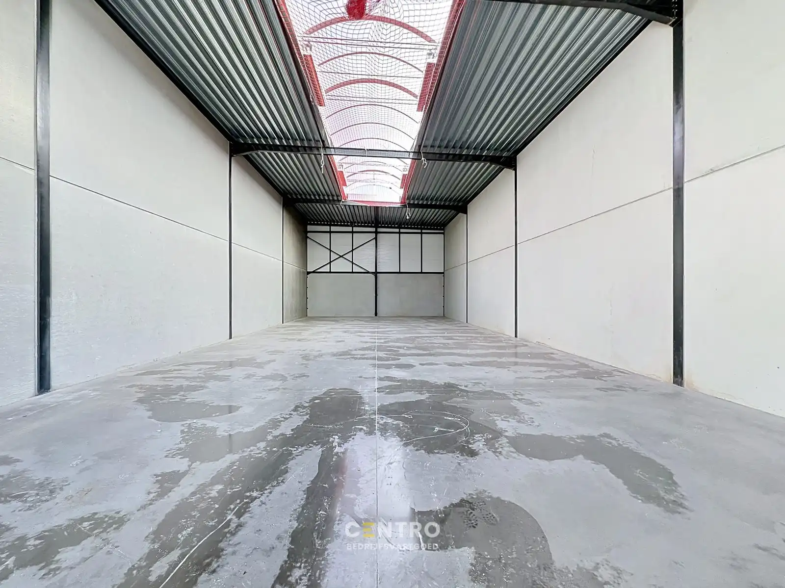 Nieuwbouw KMO-units van 245m² TE HUUR (VH van 7m, 2 parkings, aparte loopdeur en raam), te Kerkhove (Avelgem). foto 15
