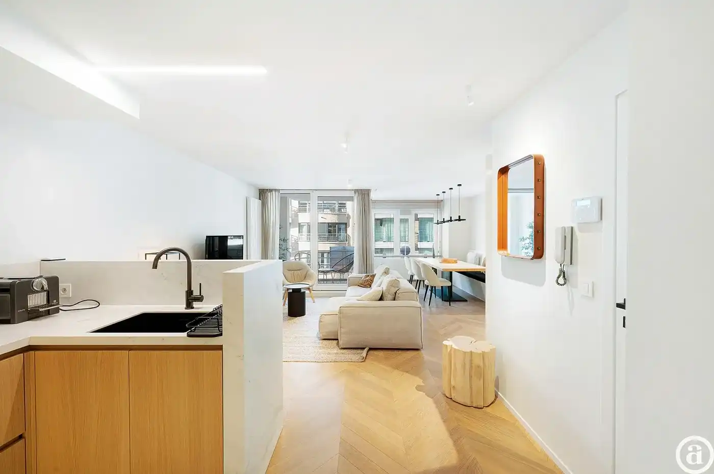 Instapklaar appartement 2 slpk gelegen nabij centrum Knokke.   foto 4