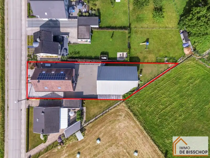 Prachtige dubbele woonst / koppelwoning met achterliggend magazijn en tuin foto 23