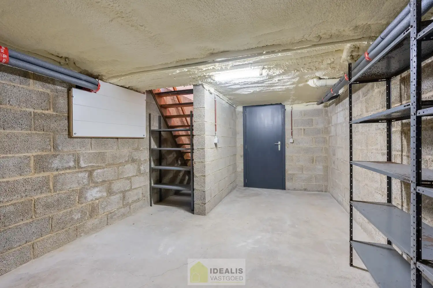 IDEALIS VASTGOED – VERZORGDE GEZINSWONING MET 2 SLAAPKAMERS (MOGELIJKHEID TOT MEER) OP AANGENAAM PERCEEL VAN 11A 28CA foto 34