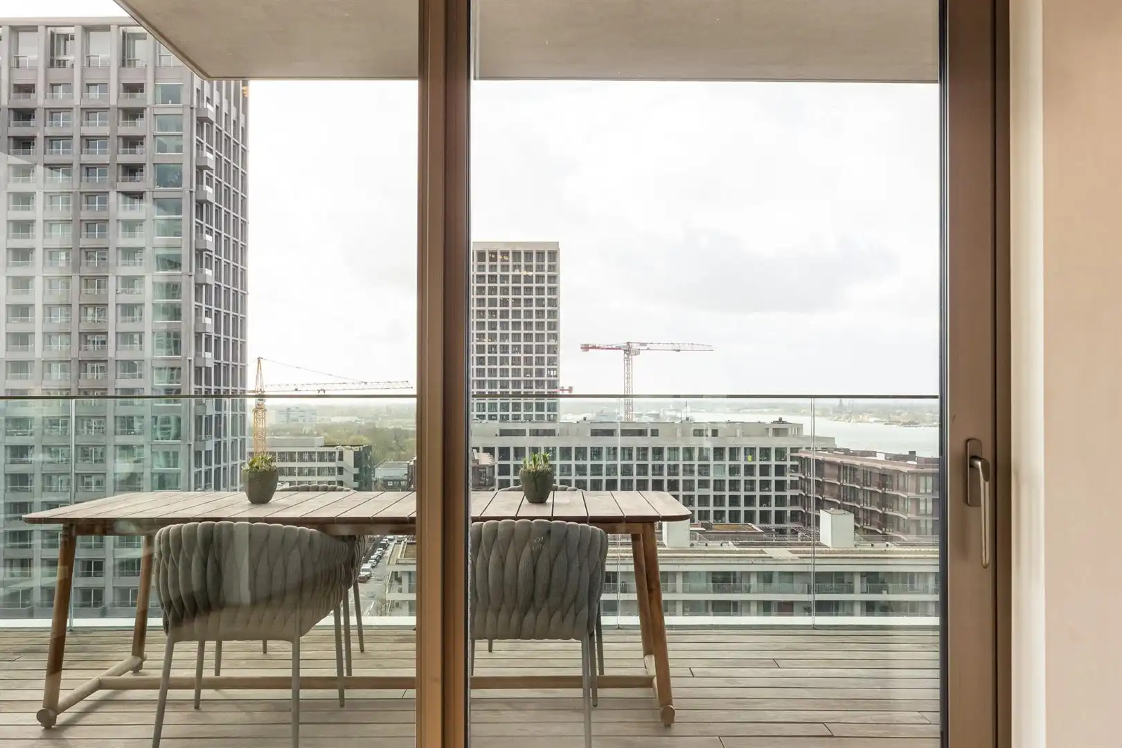 Wonen met prachtige panorama's en XXL-terrassen foto 5