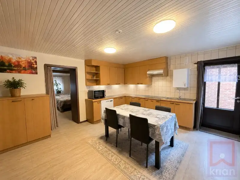 Ruime te renoveren woning met tuin - centrum Geel! foto 4