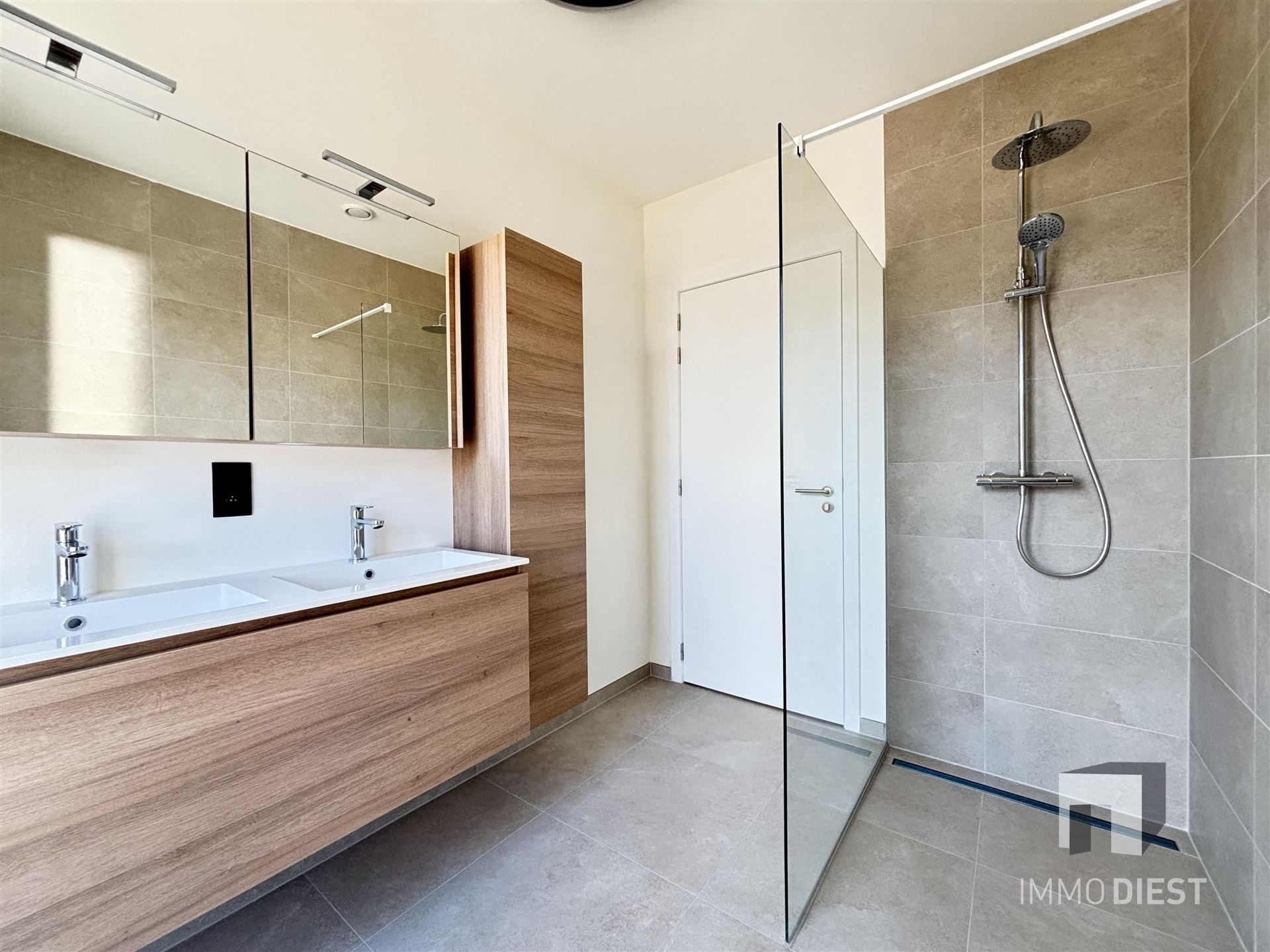 Luxueus appartement dichtbij het centrum van Tessenderlo foto 15