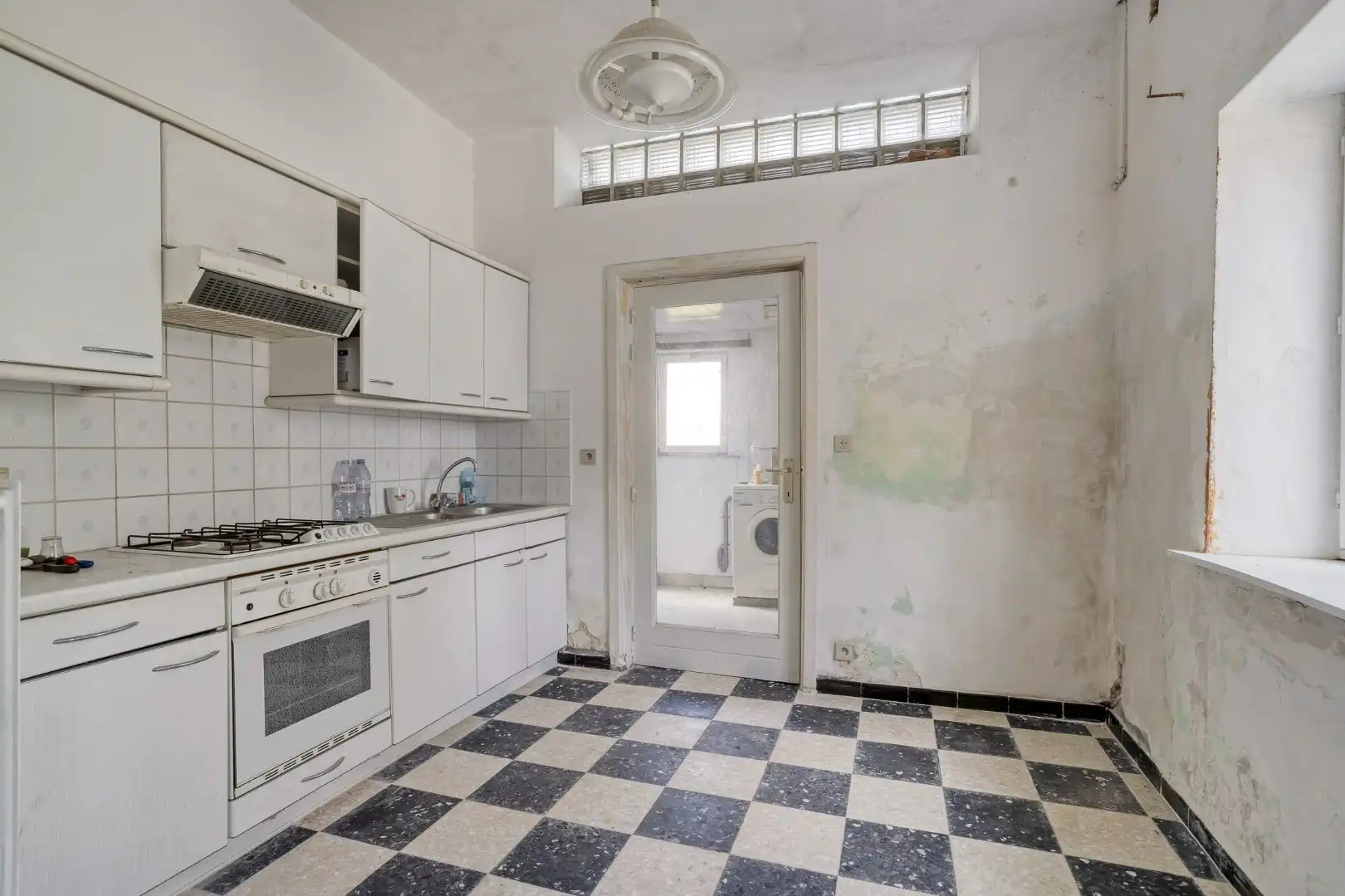 TE RENOVEREN WONING met 2/3/4 slaapkamers en tuin – 1640 SINT-GENESIUS-RODE foto 10