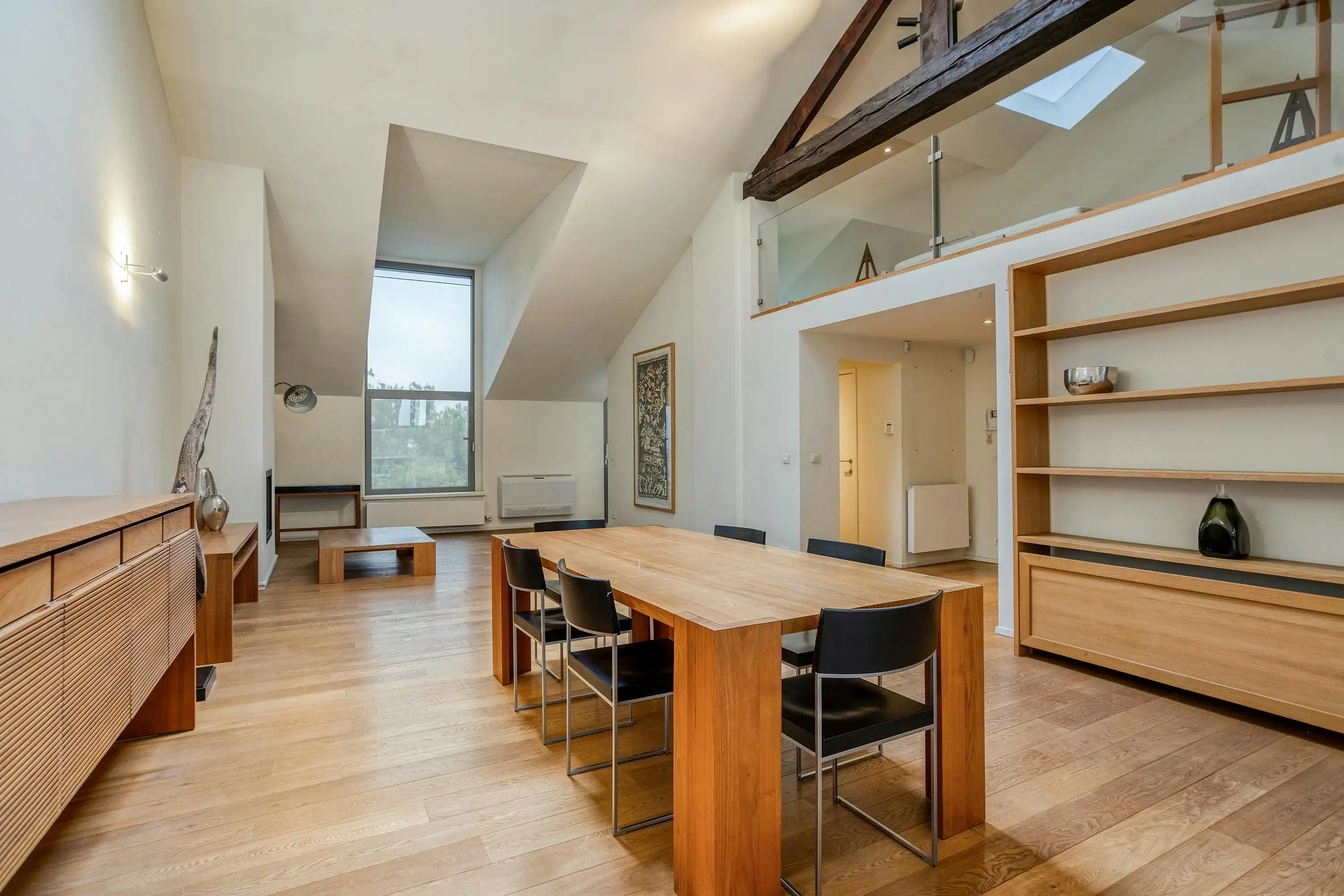 Duplex twee slaapkamers en westelijk terras in Sint-Gillis foto 3