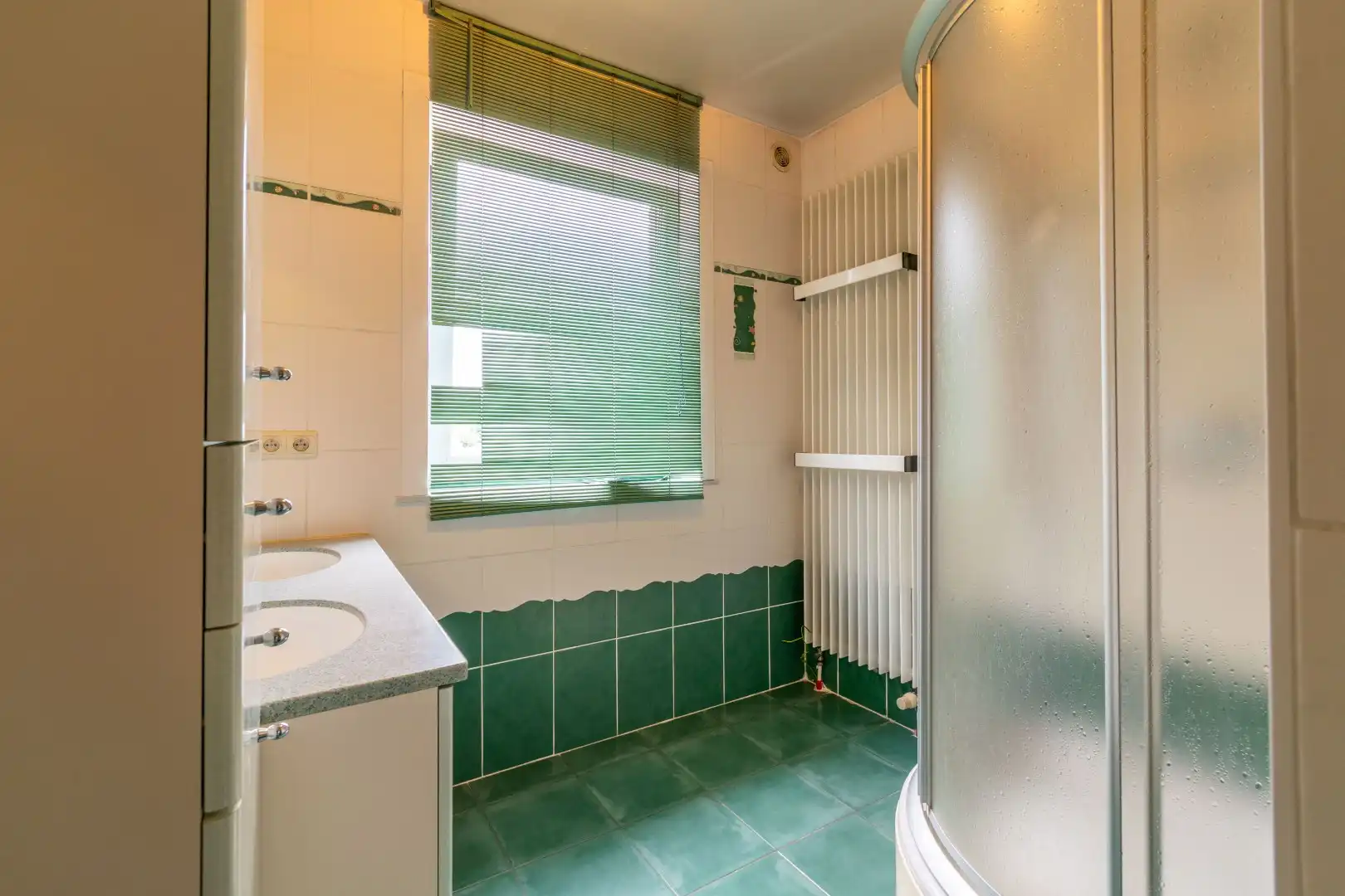 RUIM APPARTEMENT (EPC: B)  MET 2 SLP, TERRASSEN & GARAGEBOX! foto 16