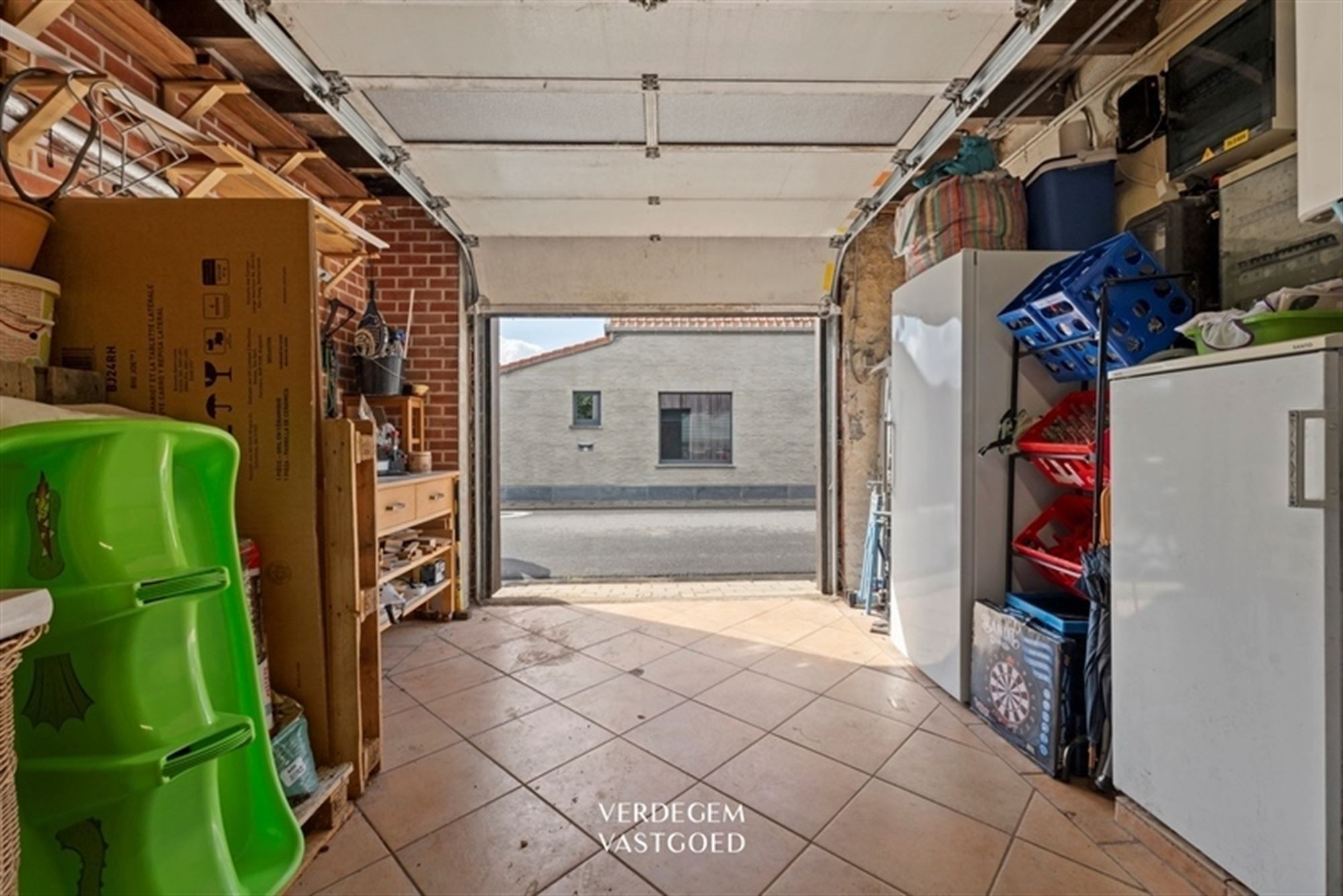 Unieke dijkwoning met inpandige garage, 3 slaapkamers en terras met zicht op het polderlandschap foto 12