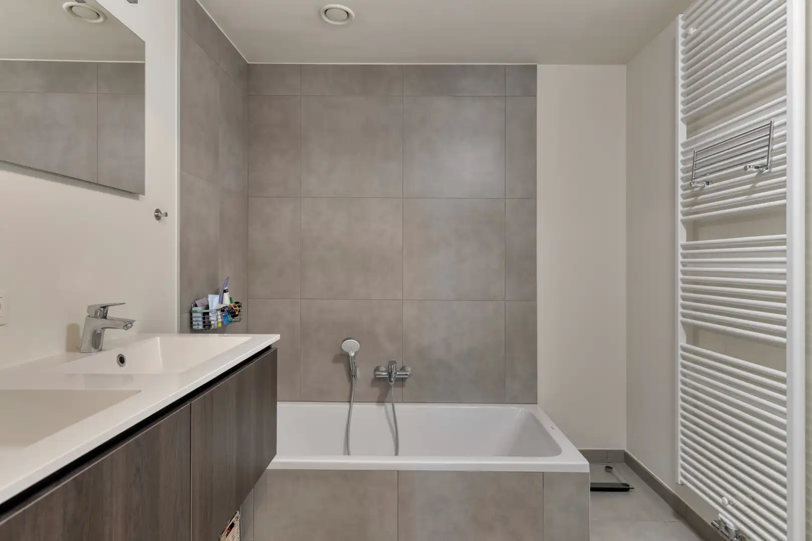 Luxueus 3-slaapkamerappartement in De Faar foto 3
