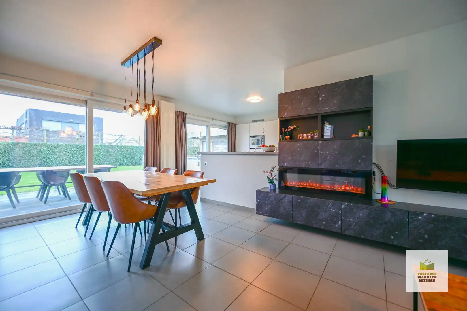 Ruime open bebouwing met 3 slpk in doodlopende straat Wingene foto 6