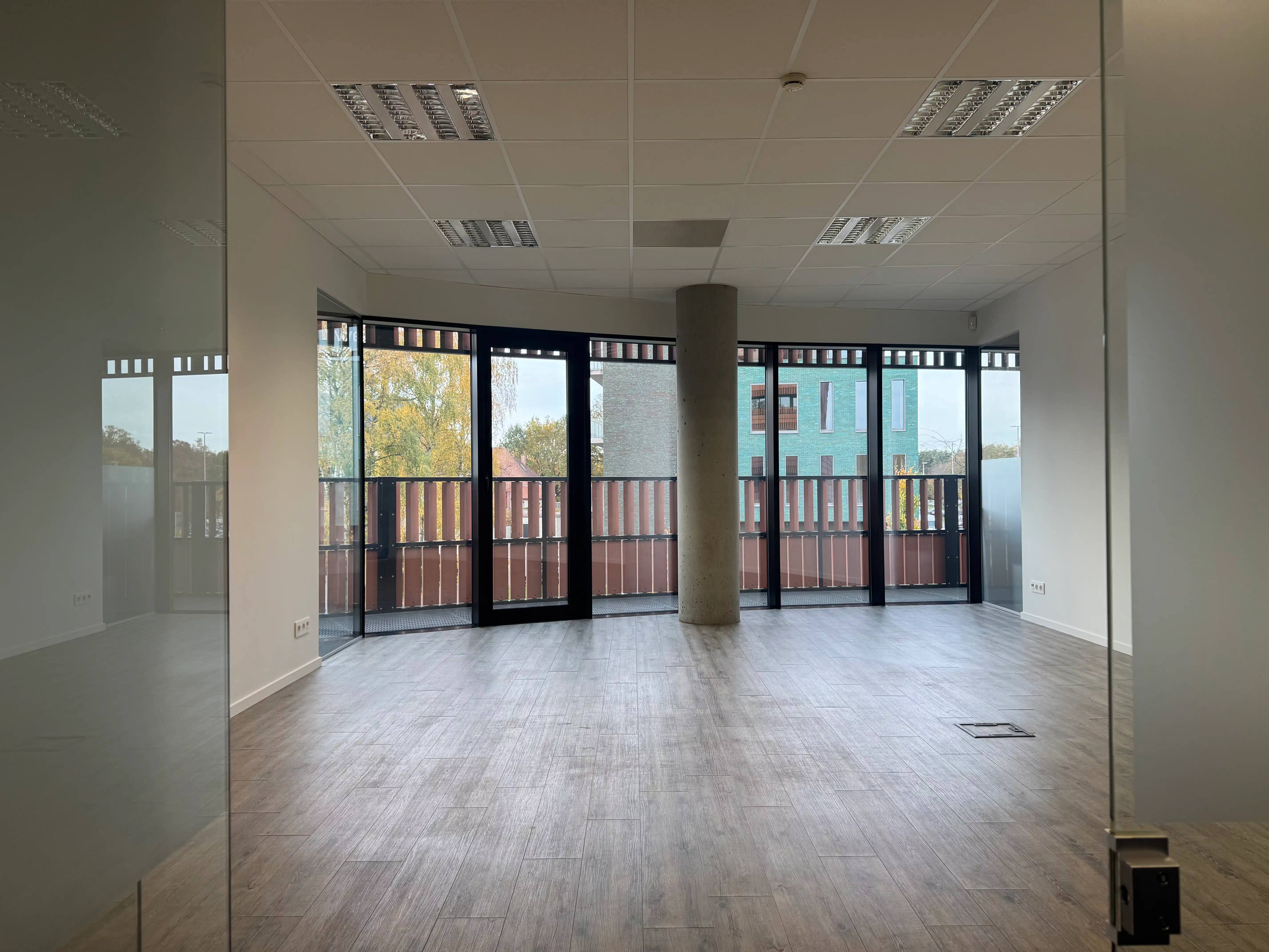 Kantoor op een toplocatie: Modern, ruim en inspirerend in het iconische Botta-gebouw! foto 7