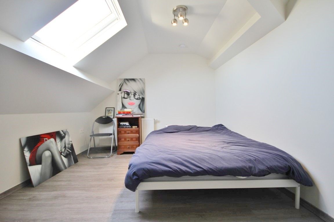 Duplexappartement op wandelafstand van het openbaar vervoer foto 11