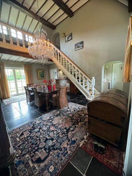 Exclusieve villa met zwembad foto 4