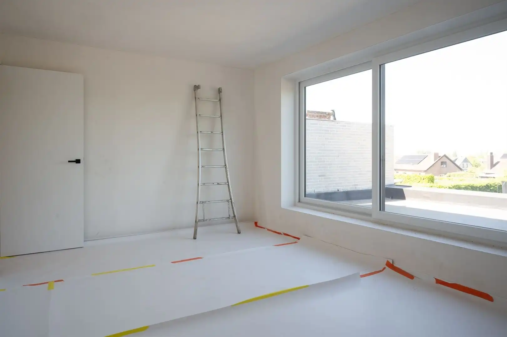 Ruime nieuwbouwwoning foto 12