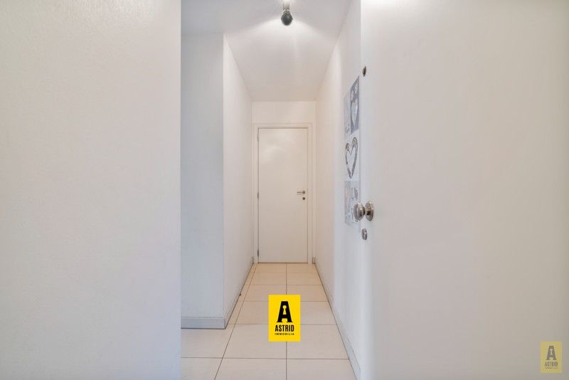 Instapklaar appartement op ideale ligging! foto 10