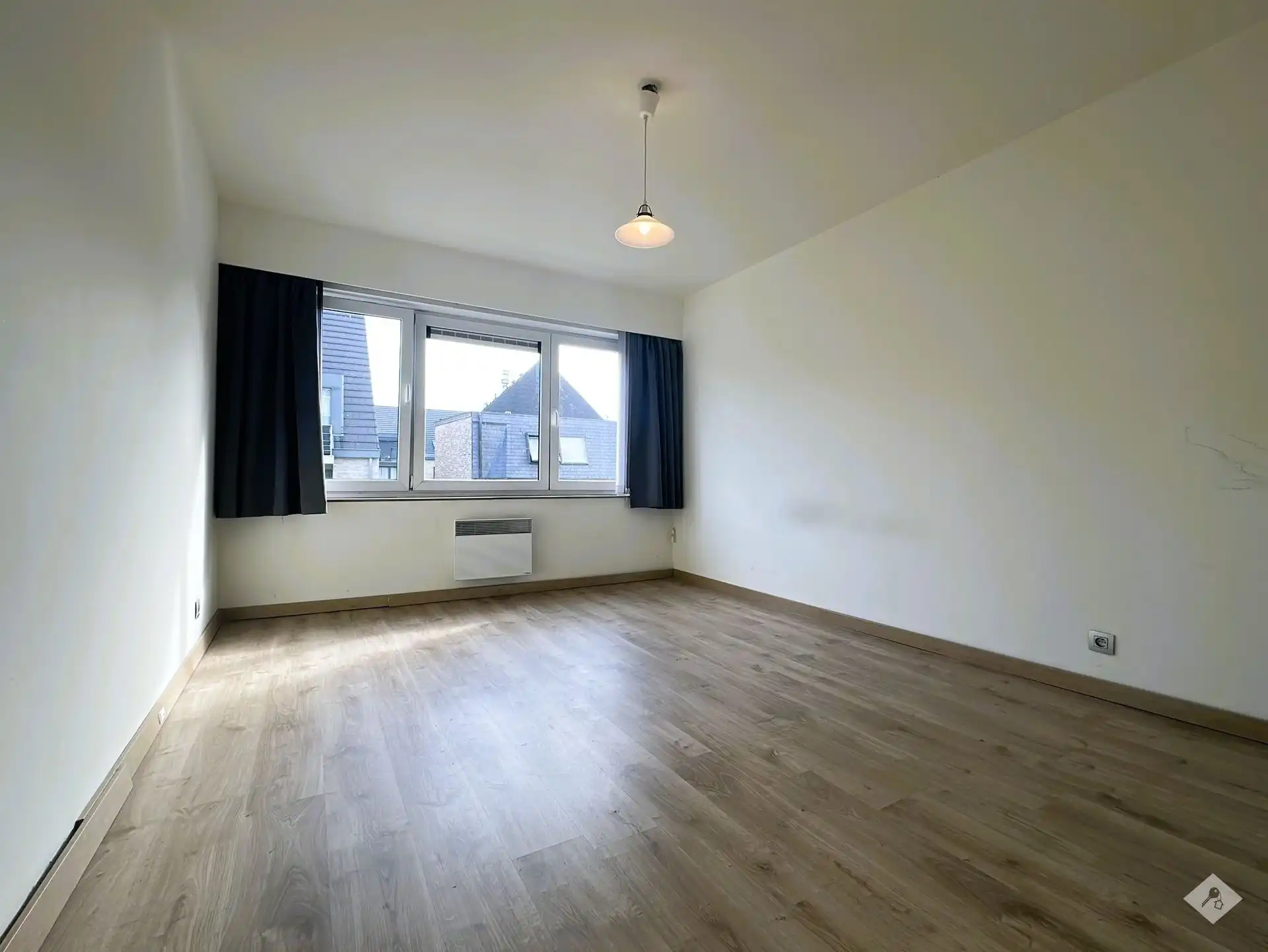  Licht en ruim 2-slaapkamerappartement met terras, zonnepanelen en airco foto 4