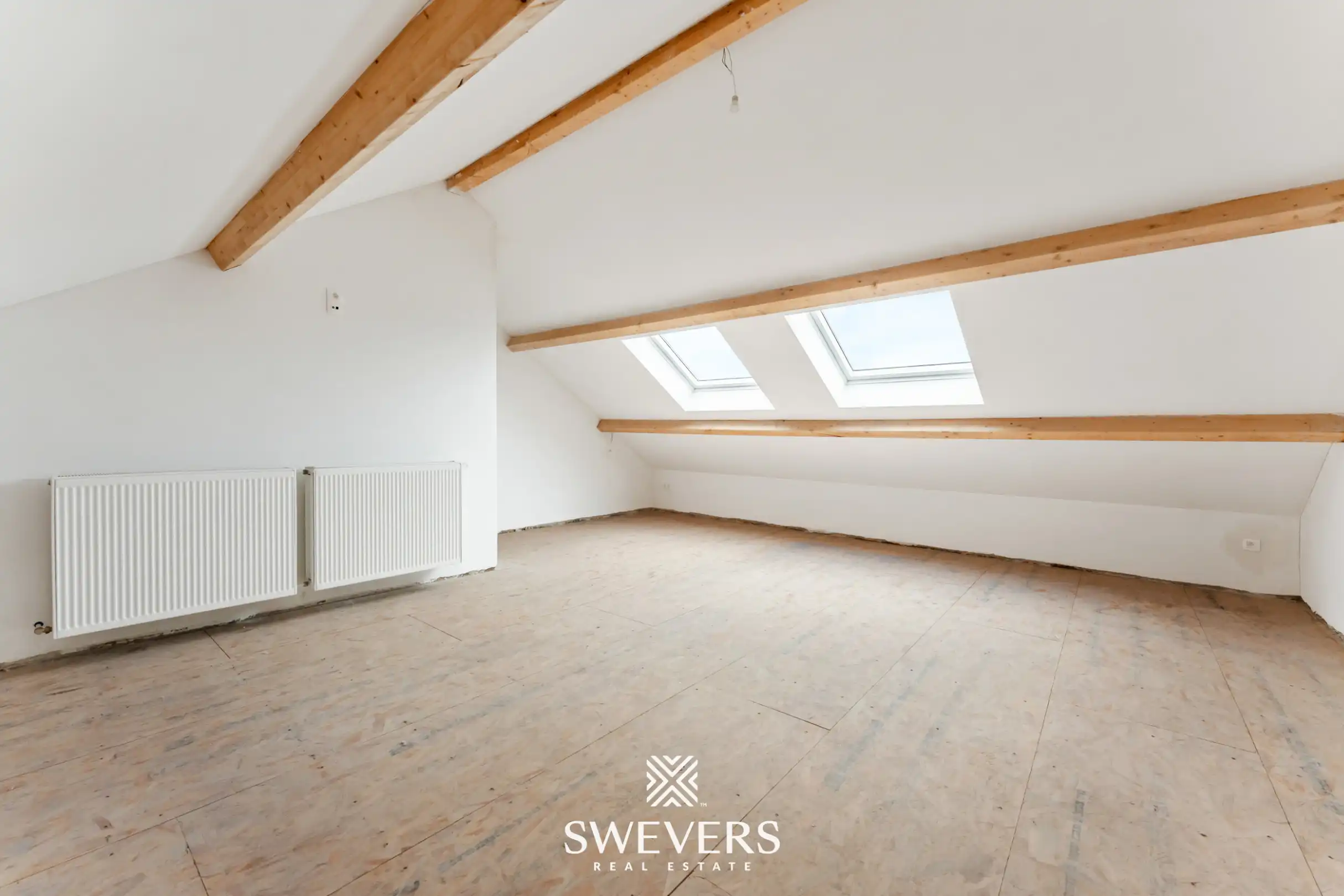 Ruime casco-pluswoning van 253 m² met 4 slaapkamers, garage en veel potentieel in Riemst foto 31