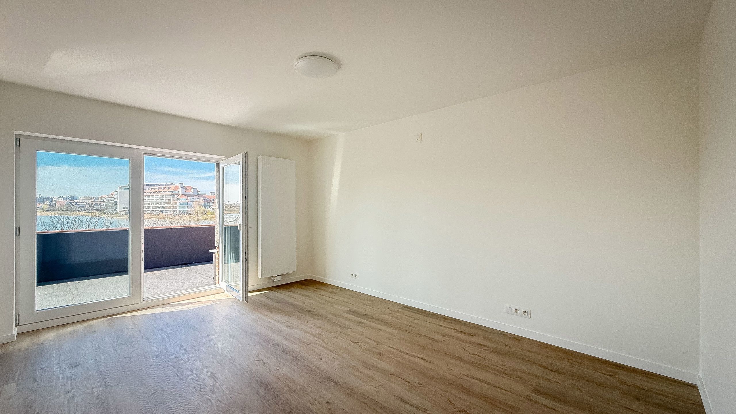 Exclusieve koppelvilla / adembenemend zicht op het ZEGEMEER. foto 10