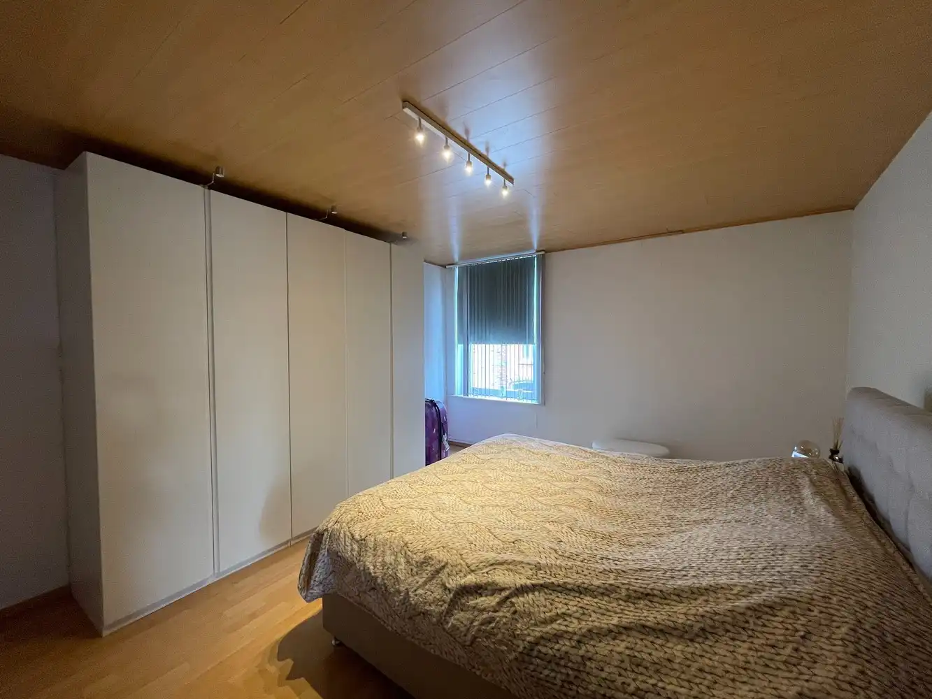 Ruim handelspand met woongelegenheid foto 25