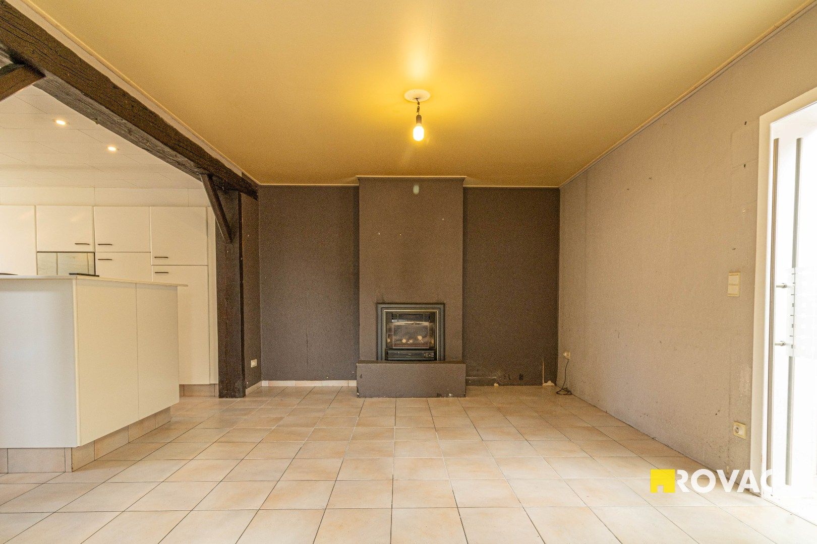Te renoveren hoekwoning met potentieel foto 4