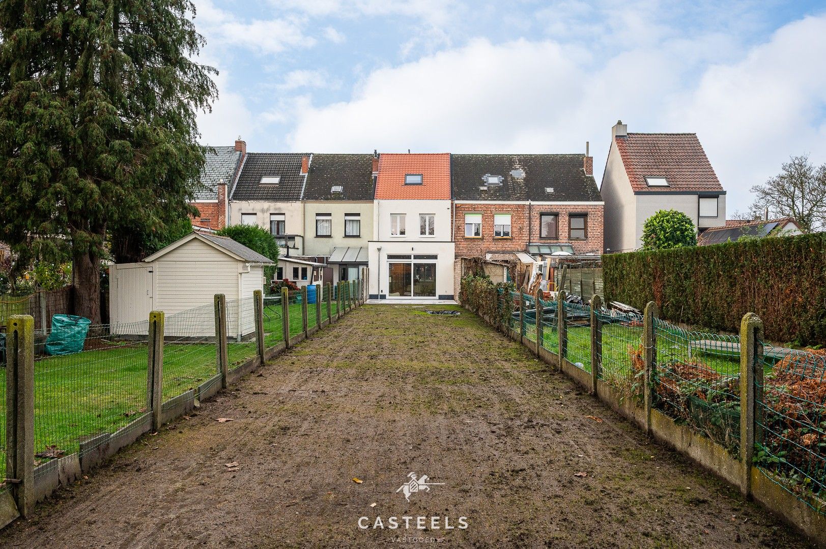 Prachtige gerenoveerde gezinswoning te Melle Vogelhoek foto 24