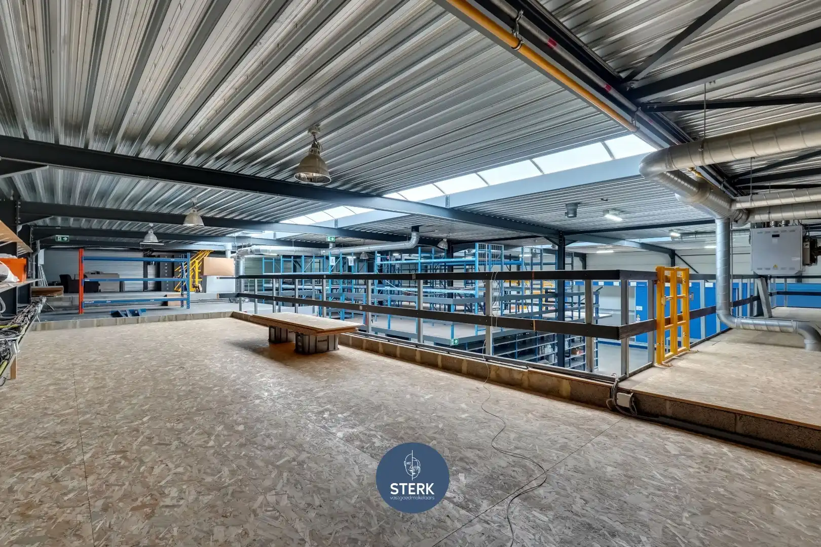 VEELZIJDIG INDUSTRIEPAND MET INSTAPKLAAR APPARTEMENT TE MAASMECHELEN ! foto 20