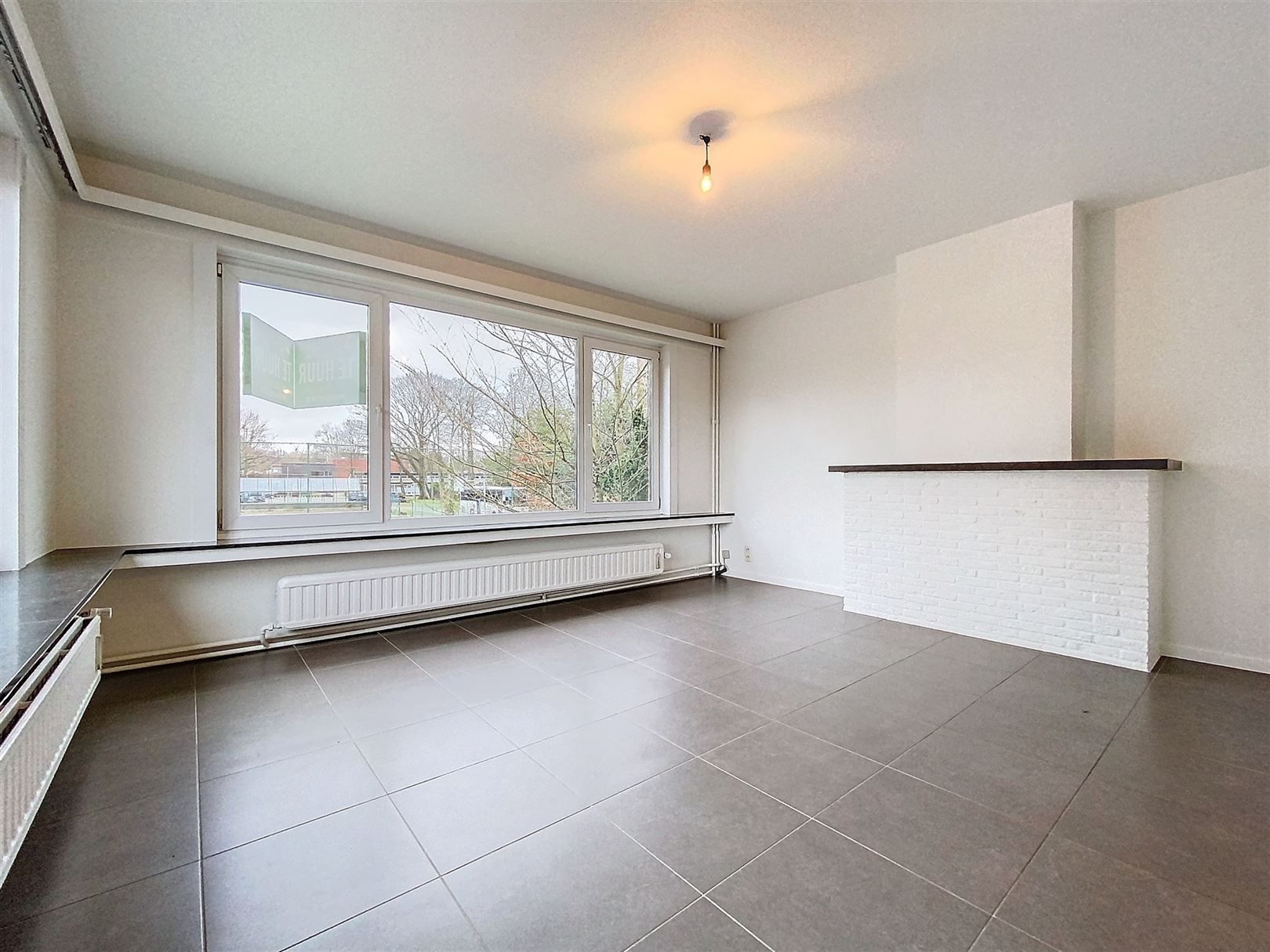 Instapklaar duplexappartement nabij centrum Brasschaat  foto 3