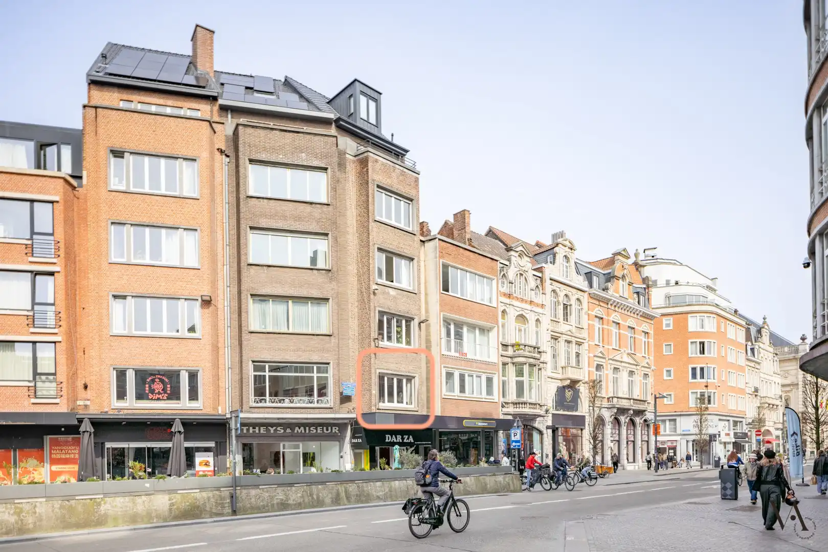 Gezellig éénslaapkamerappartement op ideale uitvalsbasis foto {{pictureIndex}}