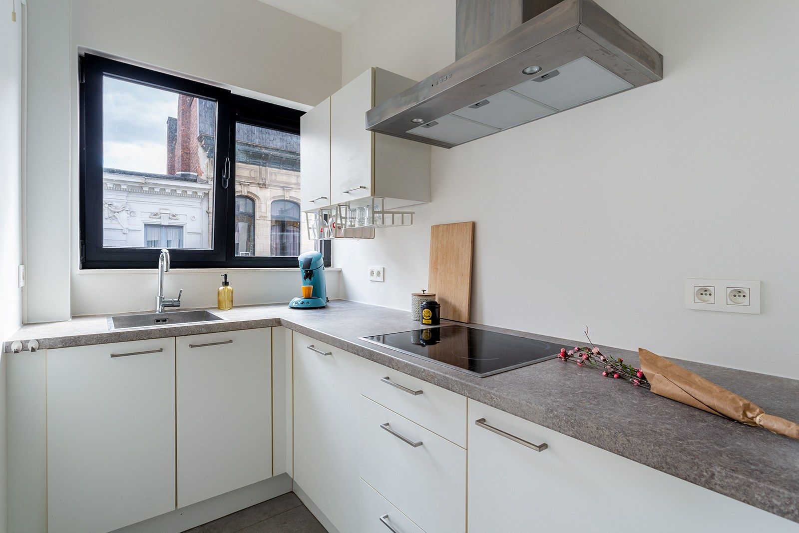 Zonnig appartement met 2 slaapkamers en terras foto 8