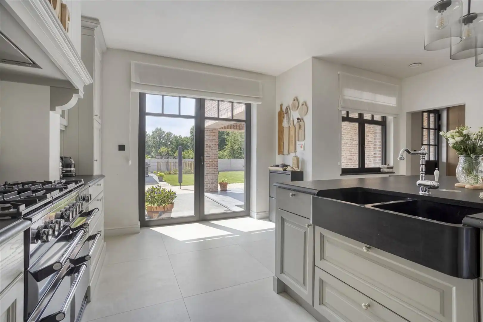 TE KOOP: Riante nieuwbouwwoning met zorgwoning te Zonhoven! foto 9