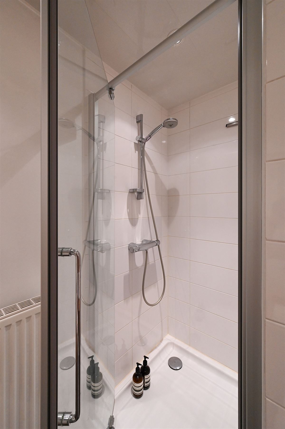 Stijlvol appartement met 2 slaapkamers, 2 terrassen en garageplaats foto 20