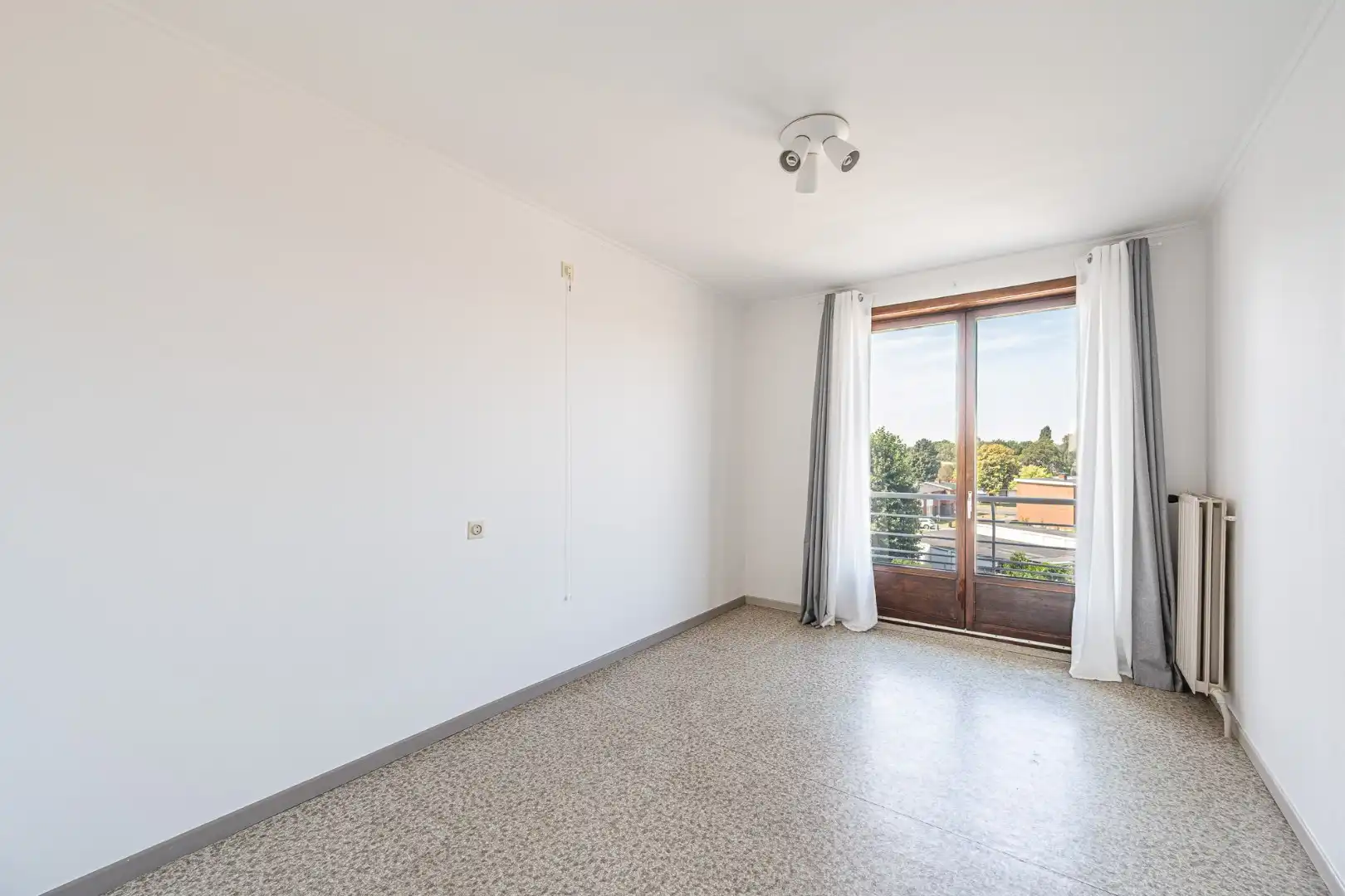 Appartement met drie slaapkamers en garage in Ieper foto 10