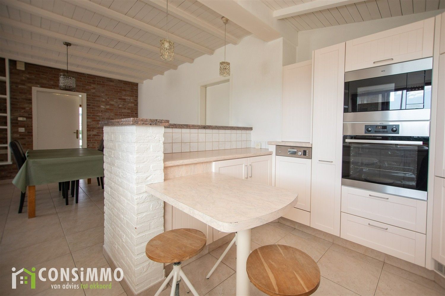 Karaktervolle split-level woning in groene omgeving te Genk-Termien foto 18