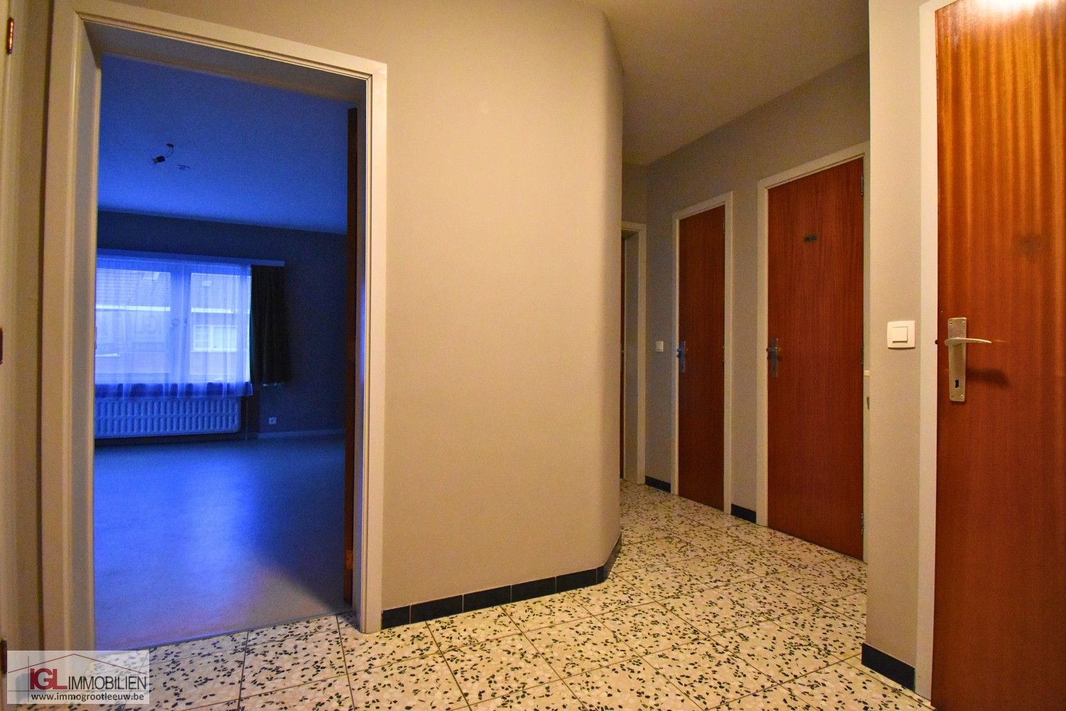 Appartement met 2 slaapkamers en garage foto 9