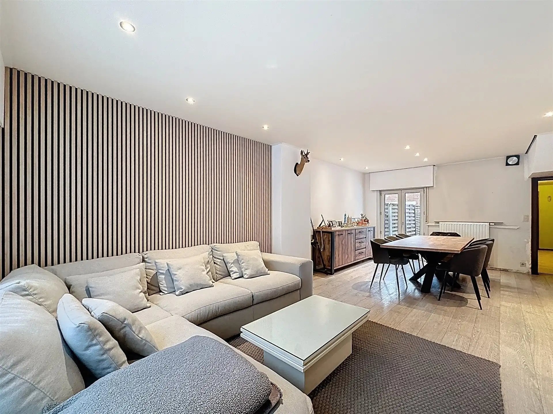 Hoofdfoto van de publicatie: Half open bebouwing met 3 slaapkamers in Kruibeke!