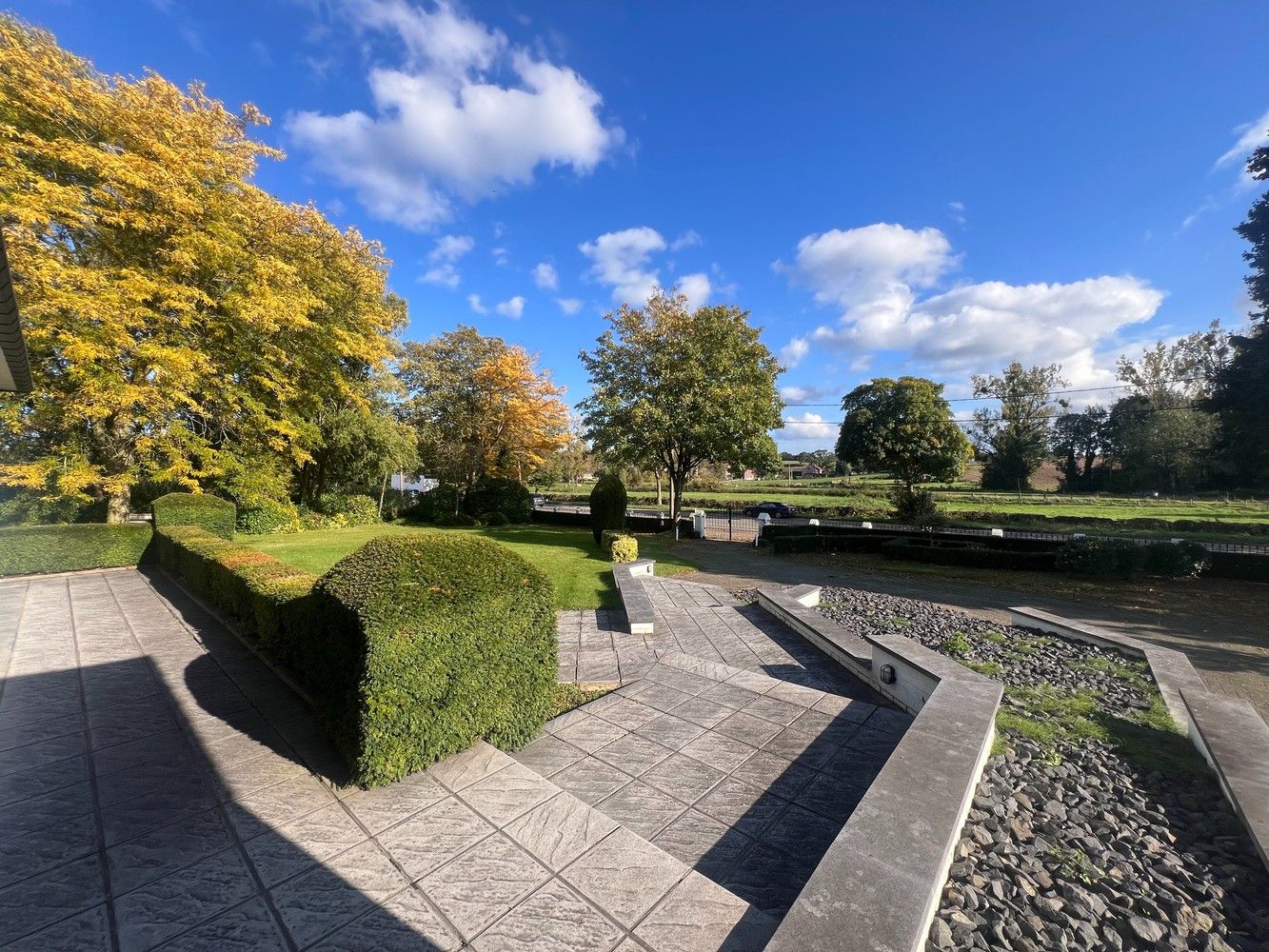 Klassevolle villa op een absolute zichtlocatie op een schitterend perceel met royale frontbreedte foto 4