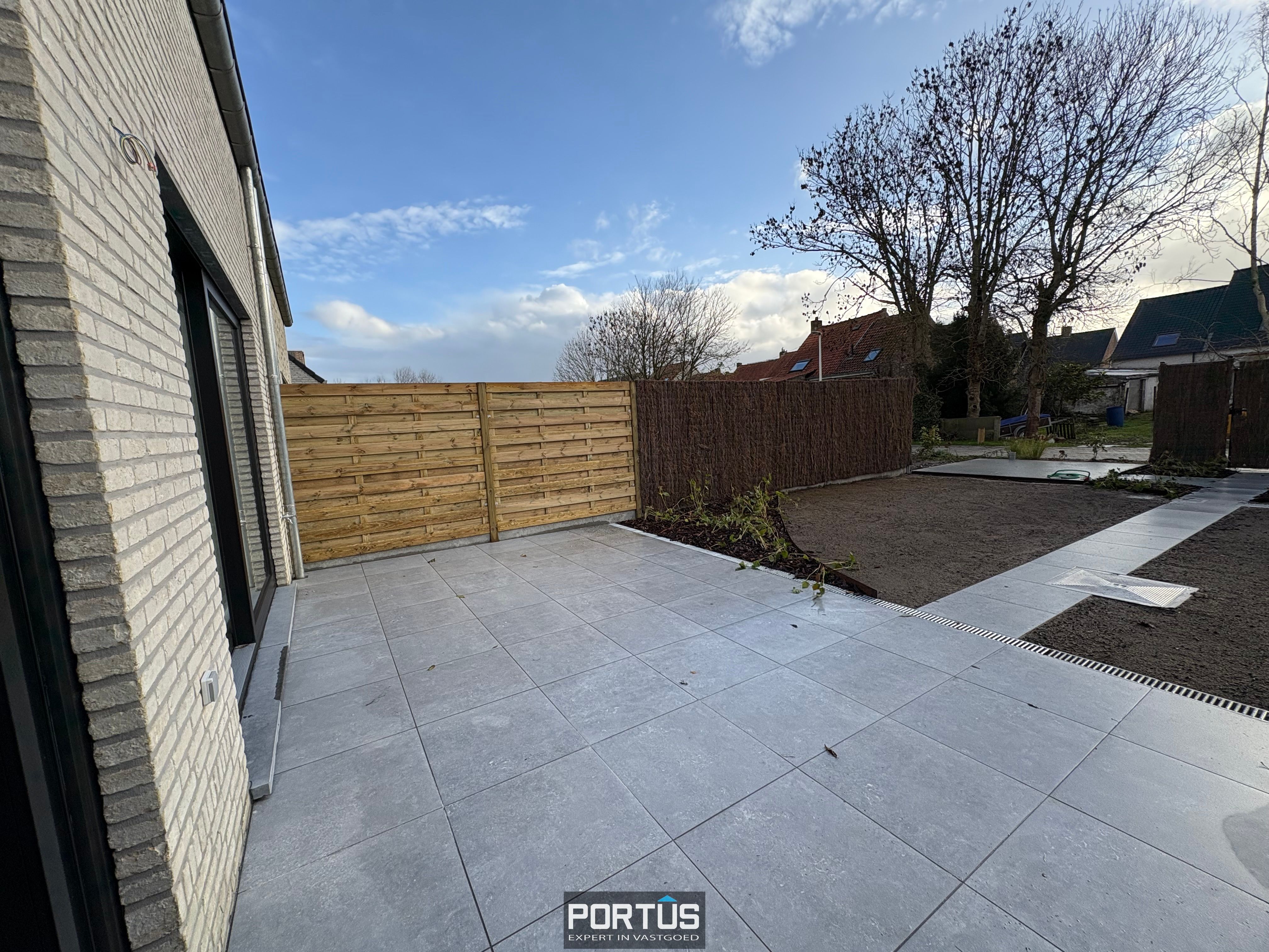 Energiezuinige nieuwbouwwoning met 3 slaapkamers en carport te huur foto 8