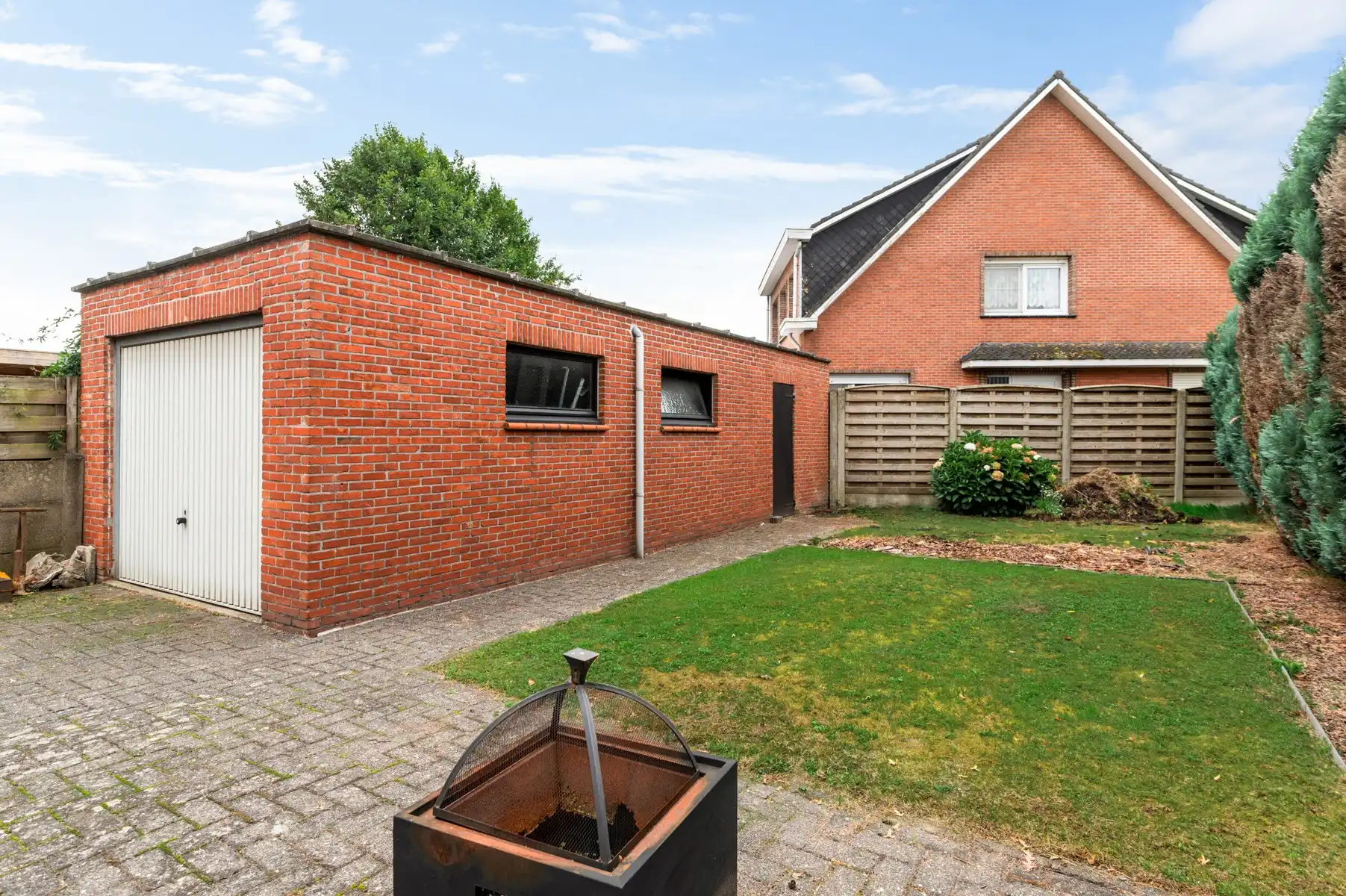 Uitstekend gelegen woning met zuidwesttuin foto 4