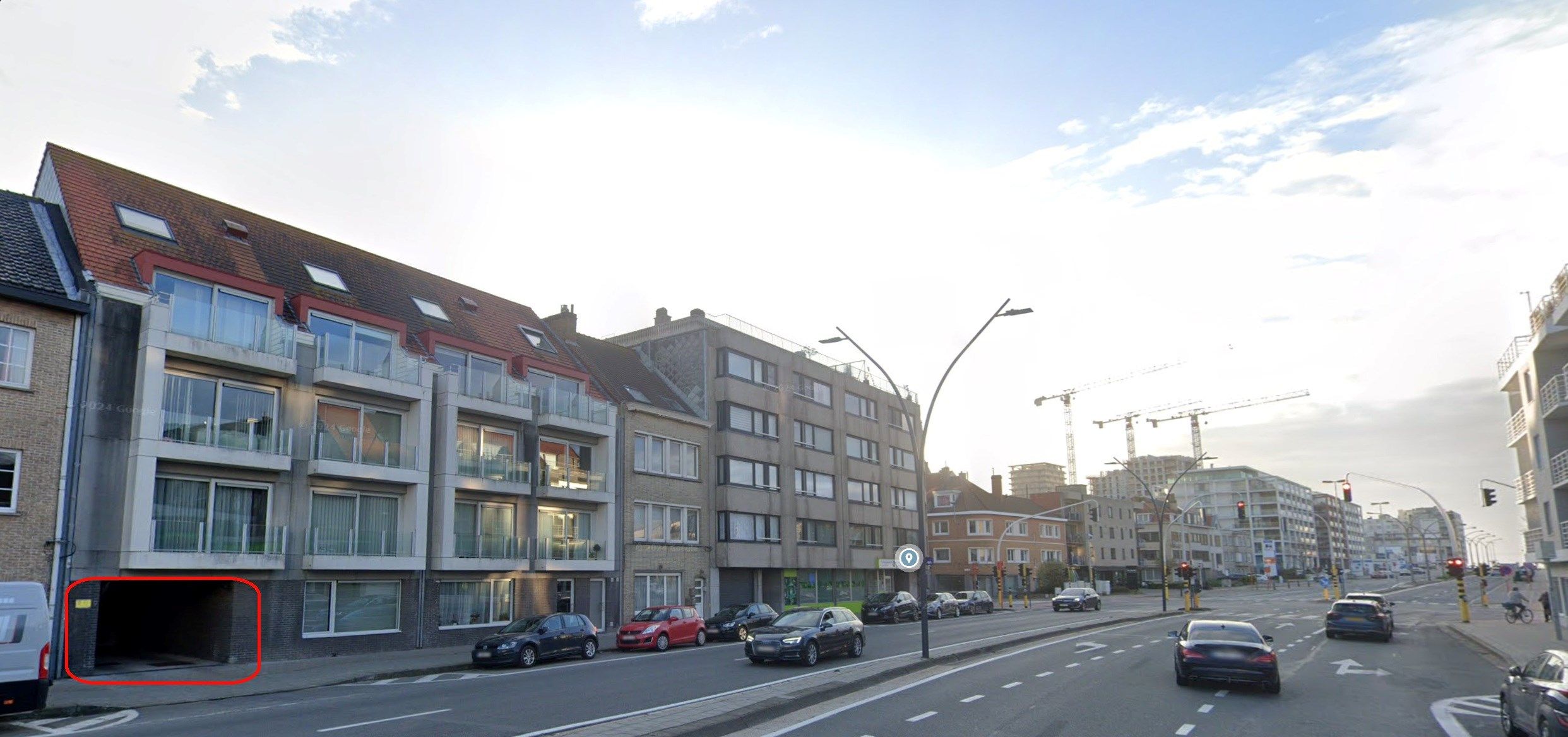 Gesloten garagebox nabij het zwembad van Oostende foto 2
